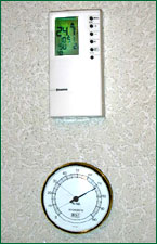 Контроллер SAUTER с встроенным датчиком комнатной температуры